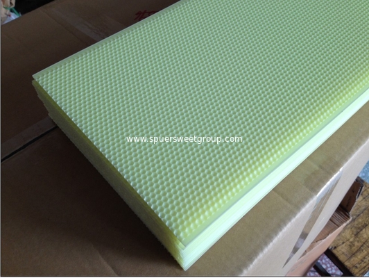 Yellow/white plastic beeswax foundation comb sheet